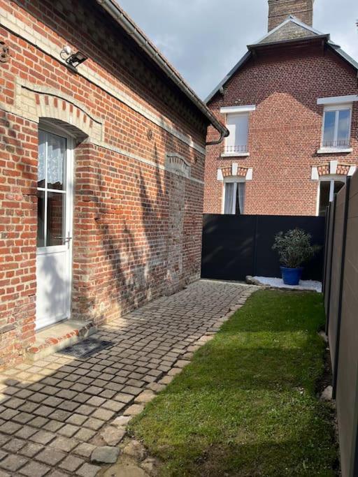 La Petite Maison Vermand Exterior photo